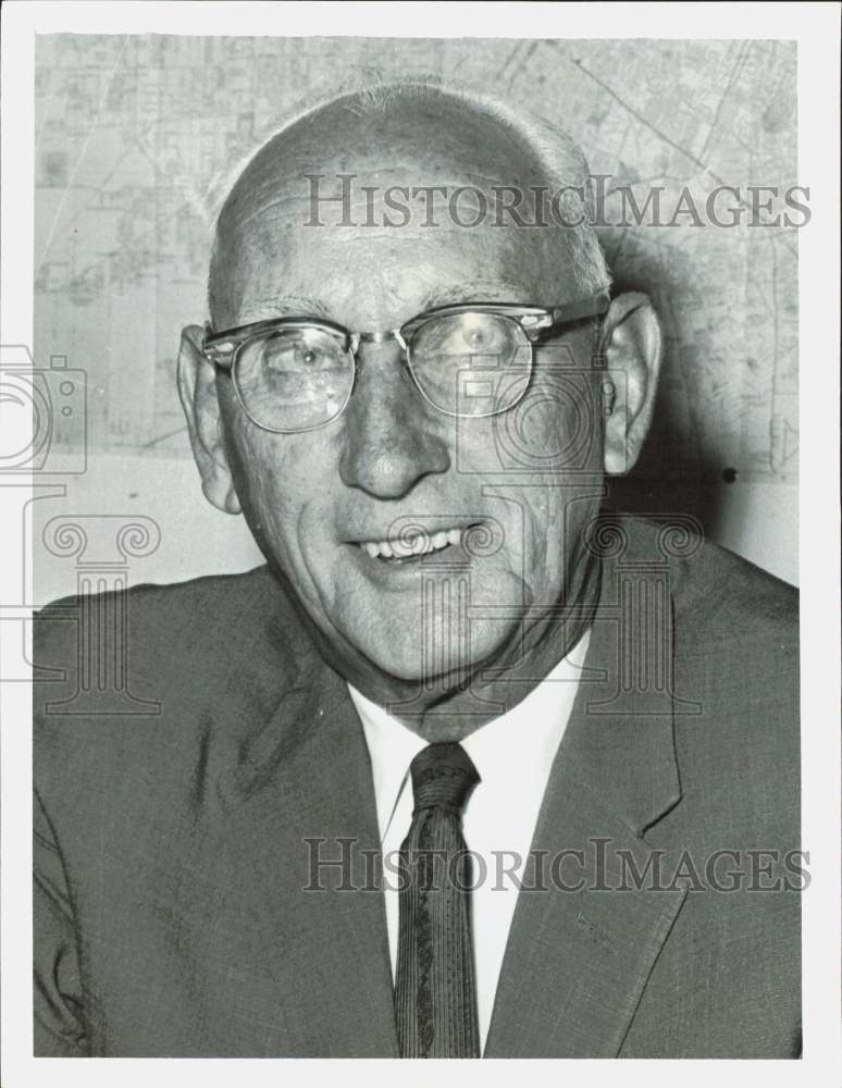 1963 Press Photo Jerry Sharp, candidate for city council. - hpa86339- Historic Images