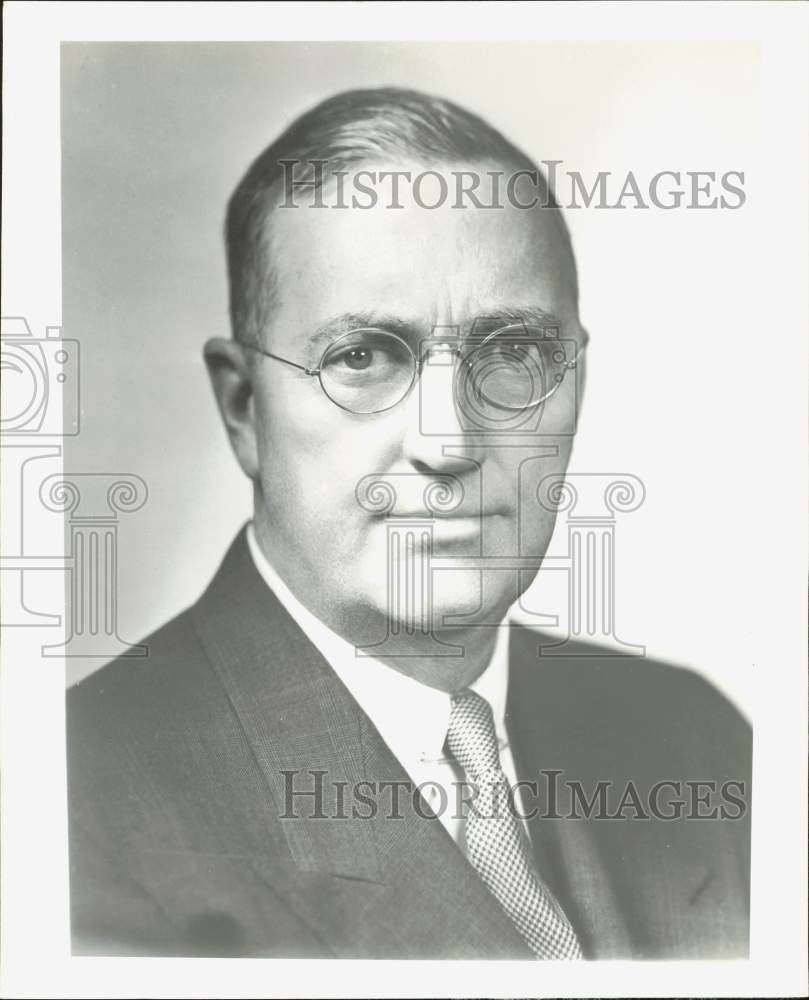 1960 Press Photo R. McLean Stewart, President Austral Oil Company - hpa86476- Historic Images