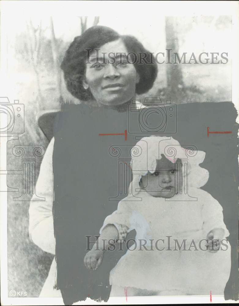 1964 Press Photo Lady Bird Johnson as Infant, with Caretaker - hpa87088- Historic Images