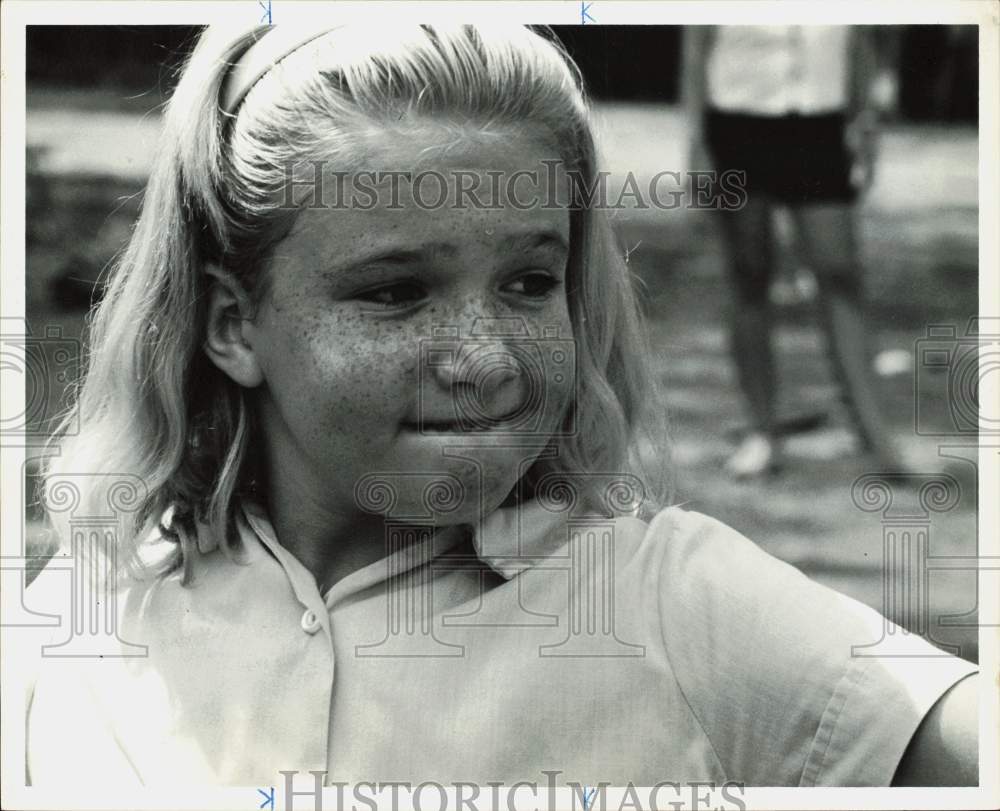 1964 Press Photo Girl at YMCA Event - hpa88035- Historic Images