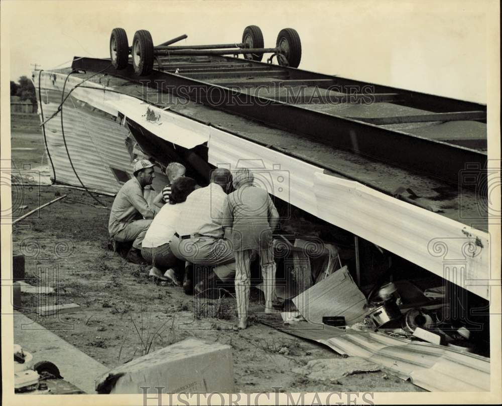 1971 Press Photo Group Views Home Damaged in Harris County Tornado - hpa88165- Historic Images