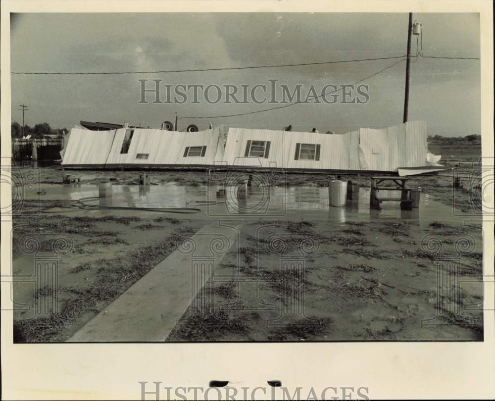 1971 Press Photo Mobile Home Destroyed by Tornado, Harris County, Texas- Historic Images