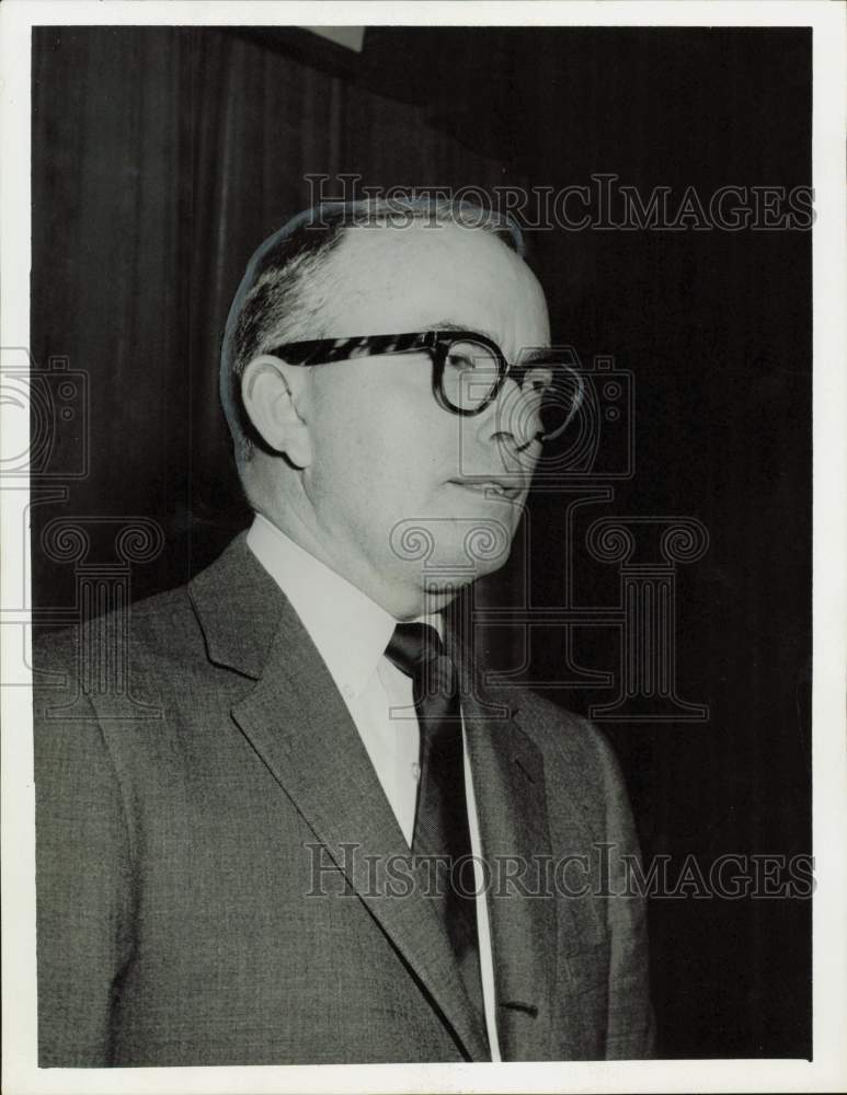 1963 Press Photo Franklin Patterson, Professor at Tufts University - hpa88757- Historic Images