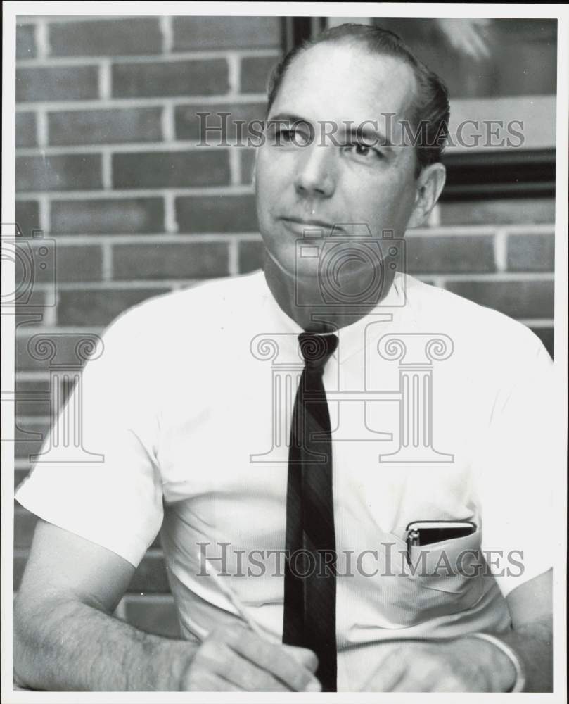 1964 Press Photo Harry M. Burk, President of Harris County AFL-CIO Council- Historic Images