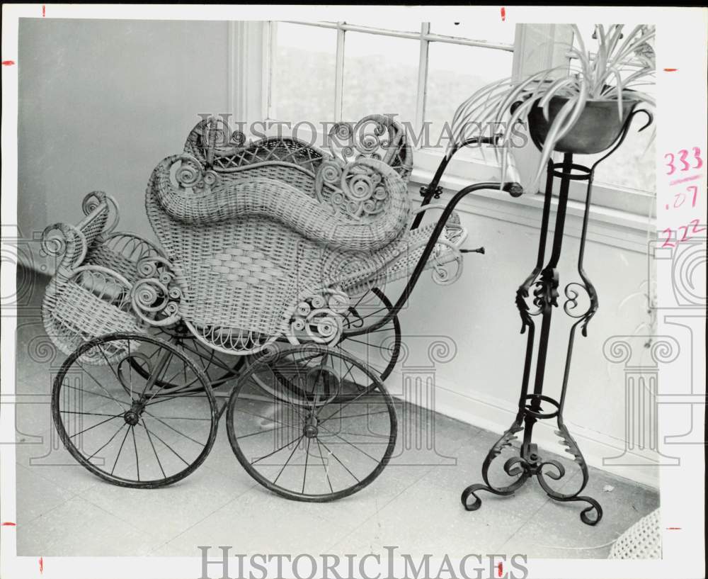 1978 Press Photo Antique Baby Stroller - hpa89203- Historic Images