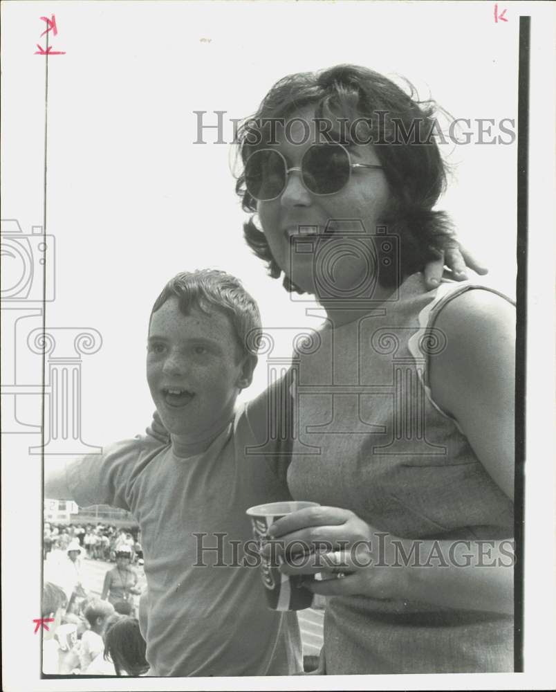 1971 Press Photo Special Education Teacher Carolyn Martin, Student Gary Smith- Historic Images