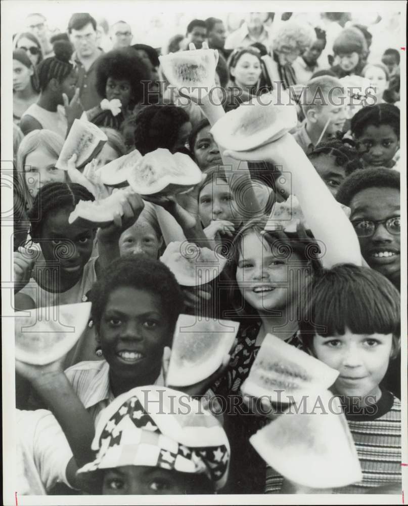 1976 Press Photo Kids Holding Pieces of Watermelon - hpa89768- Historic Images