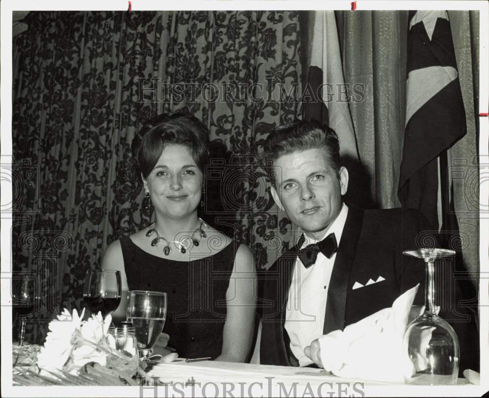 1968 Press Photo Lamar Hotel&#39;s Holger Lobusch &amp; Wife at Chef&#39;s Ball - hpa89888- Historic Images