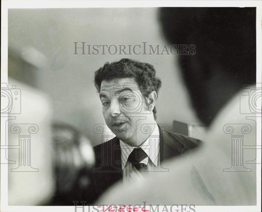 1977 Press Photo Joe Spiegel, Adult Theatre Owner - hpa89933- Historic Images