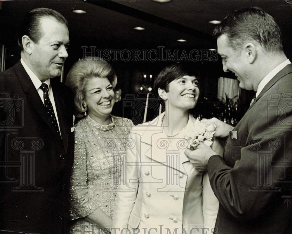 1968 Press Photo Mr. &amp; Mrs. John E. Lyons, Virginia and Robert Novotny, Houston- Historic Images