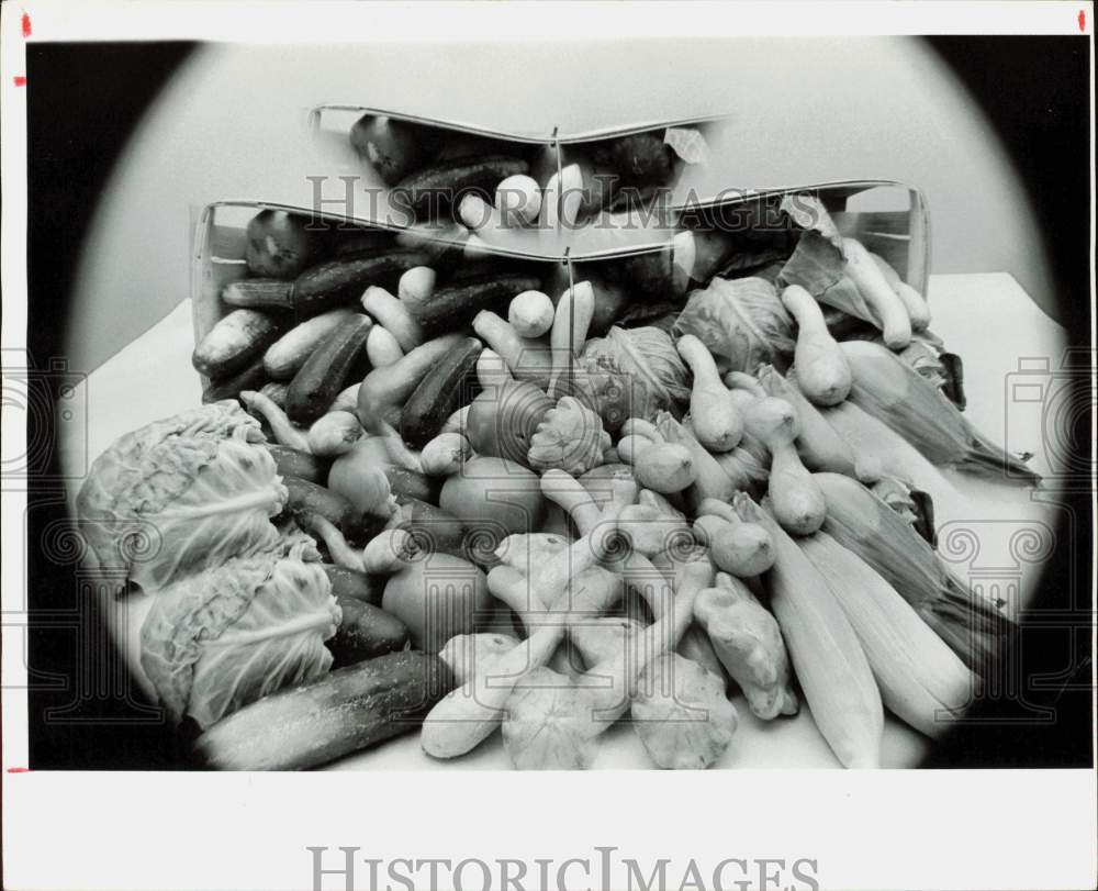 1978 Press Photo Pile of Vegetables - hpa90114- Historic Images