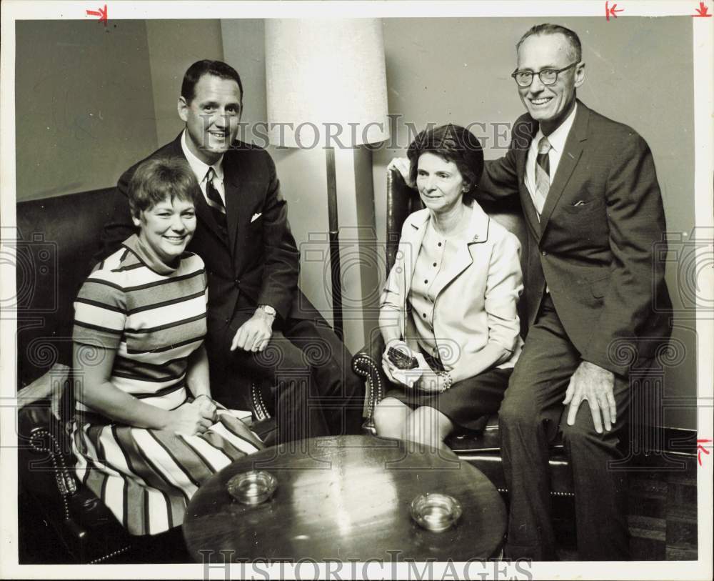 1968 Press Photo Mr. & Mrs. Henry Broadnax, Mr. & Mrs. Joe Bergen at Trade Club- Historic Images