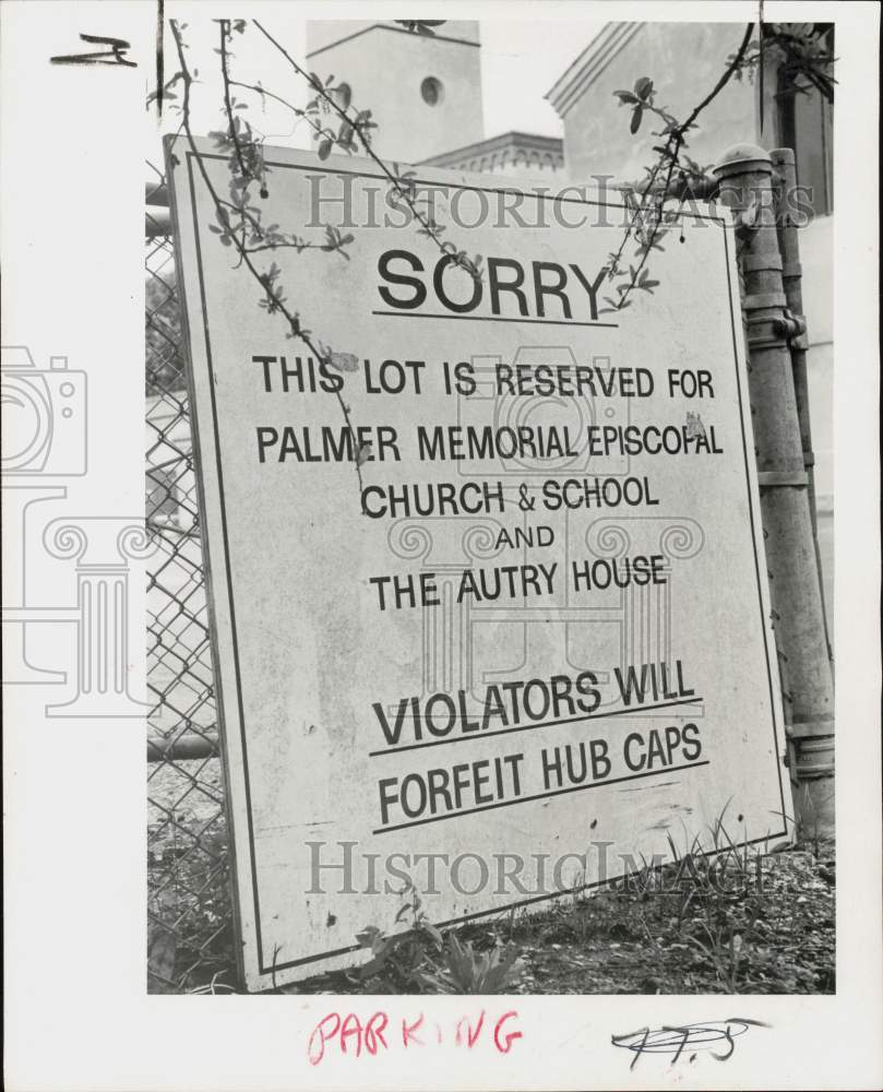 1979 Press Photo No parking sign at Palmer Memorial Episcopal Church.- Historic Images