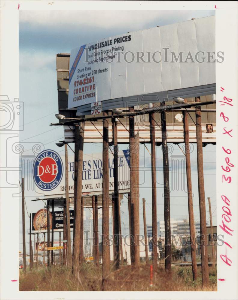 1992 Press Photo Billboard row on Westpark, west of the Loop. - hpa91749- Historic Images