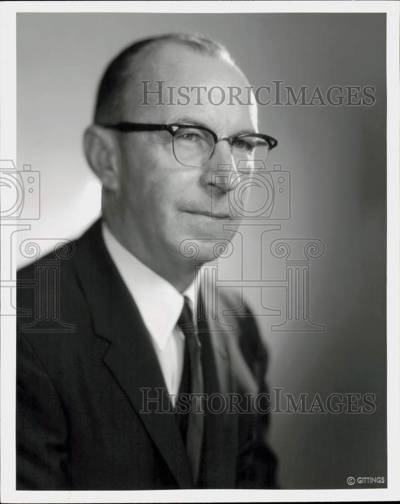 1960 Press Photo Henry Flynn, official of Texaco Incorporated - hpa92008- Historic Images