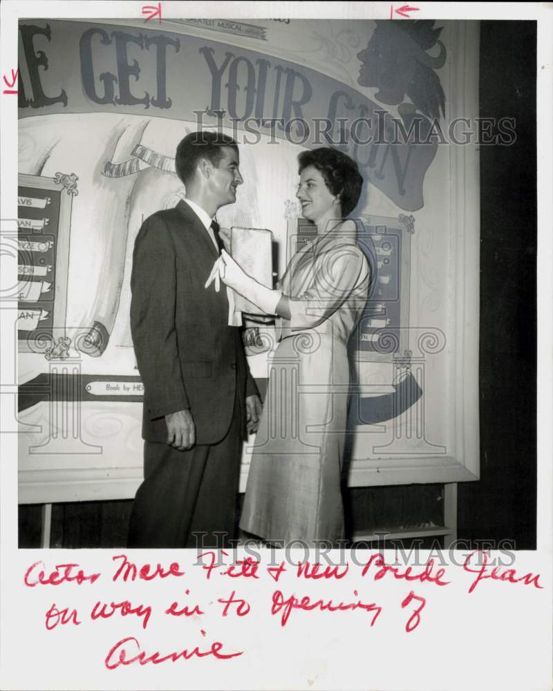 1960 Press Photo Marc and Jean Fite attend &quot;Annie Get Your Gun&quot; opening.- Historic Images