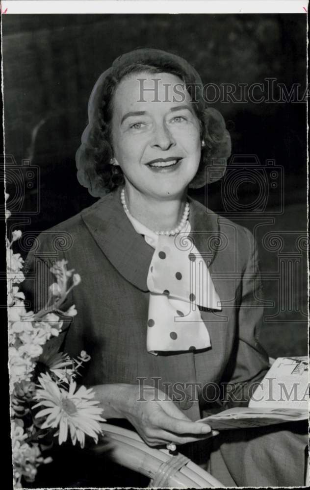 1959 Press Photo Mrs. John Hamman, wife of Hamman Oil and Refining president- Historic Images