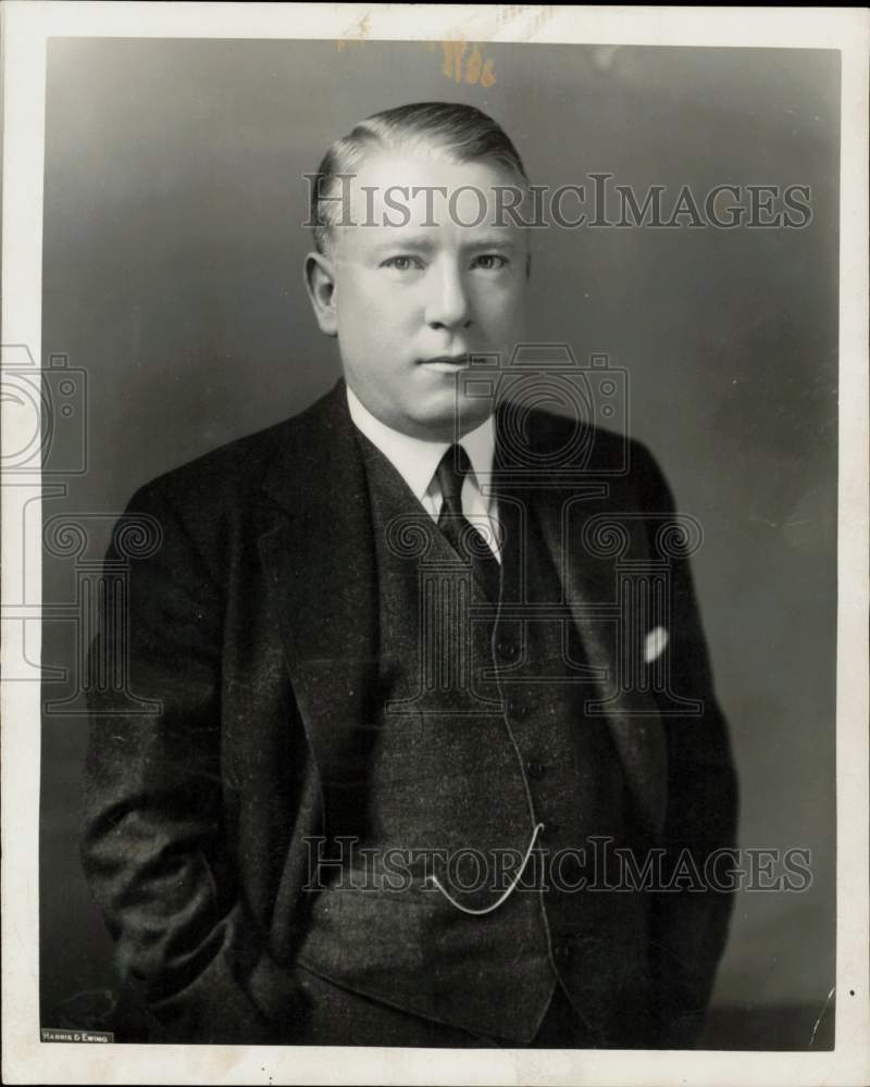 1956 Press Photo C.J. Crampton, Assistant Manager of Houston Chamber of Commerce- Historic Images