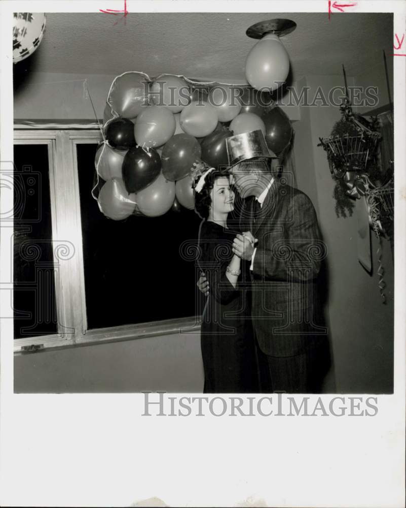 1961 Press Photo Mr. and Mrs. Charles Culbreth at New Year&#39;s Top of the Mark.- Historic Images