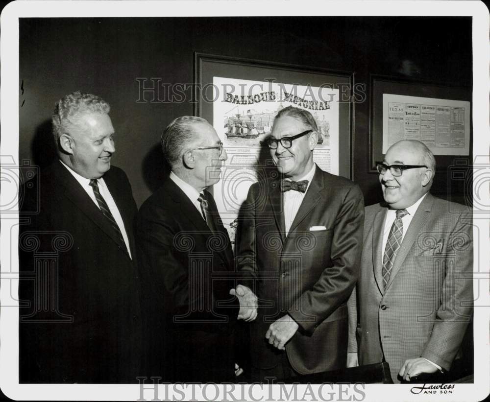 1969 Press Photo Andrew Scardino poses with other installed RMA officers.- Historic Images