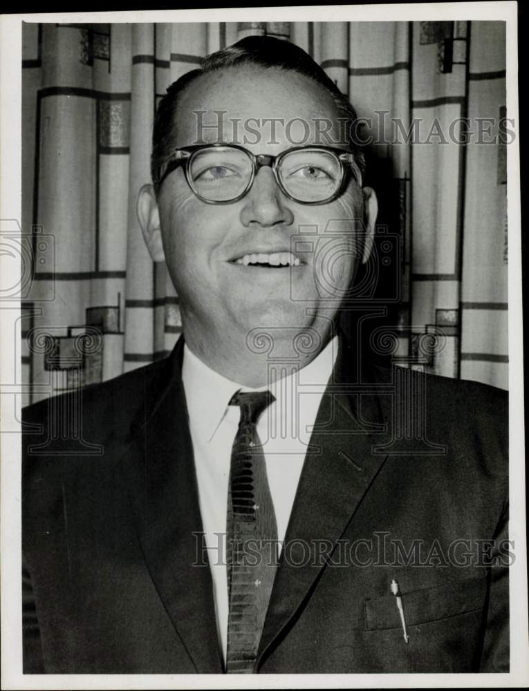 1963 Press Photo James Sanders, Hemphill Ford Company President - hpa94155- Historic Images