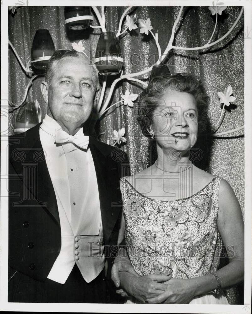 1959 Press Photo Houston attorney Palmer Bradley and wife attend event.- Historic Images