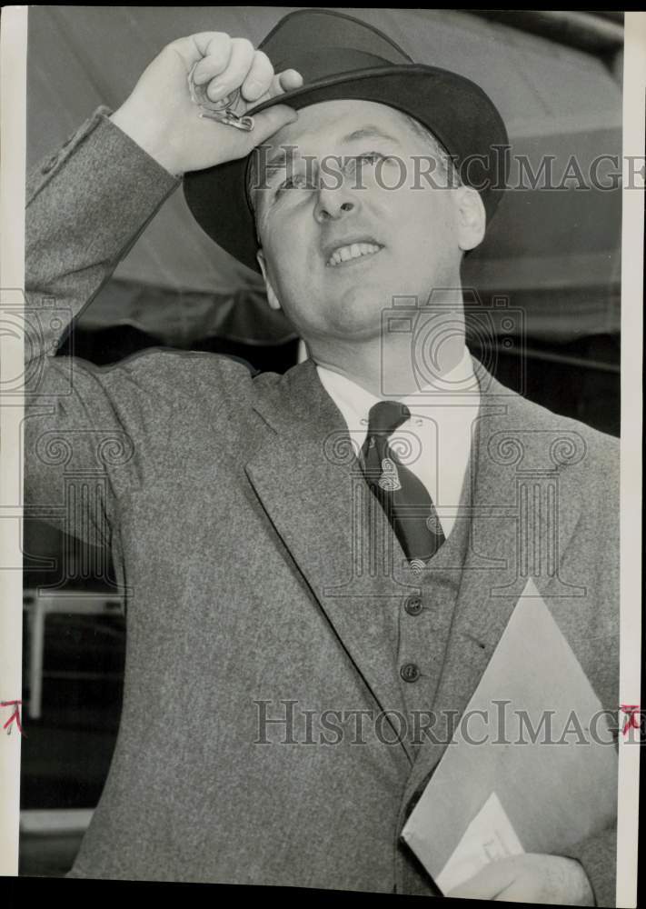 1956 Press Photo Dr. Nathan Pusey of Harvard stops off in Houston during tour.- Historic Images