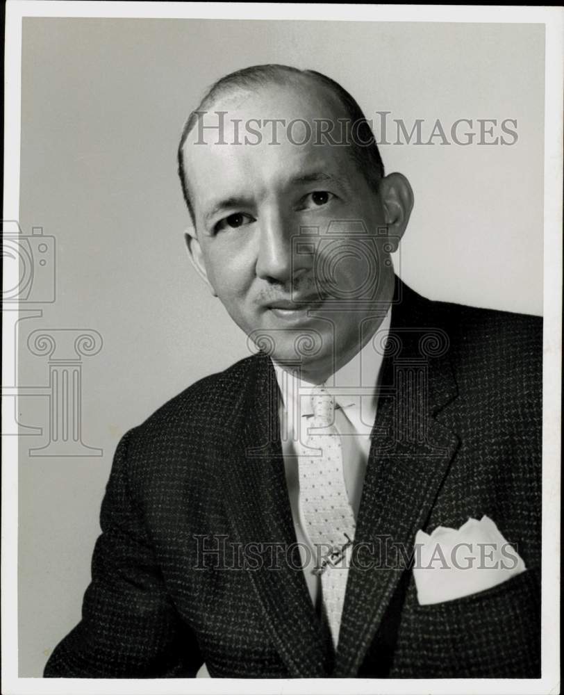 1958 Press Photo H. Dick Golding, chairman of Salvation Army Christmas Committee- Historic Images