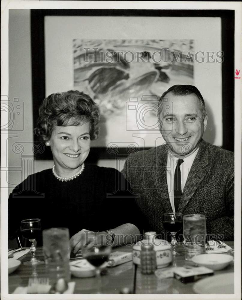 1963 Press Photo Robert and Mrs. Gamache dining at La Paloma - hpa94855- Historic Images