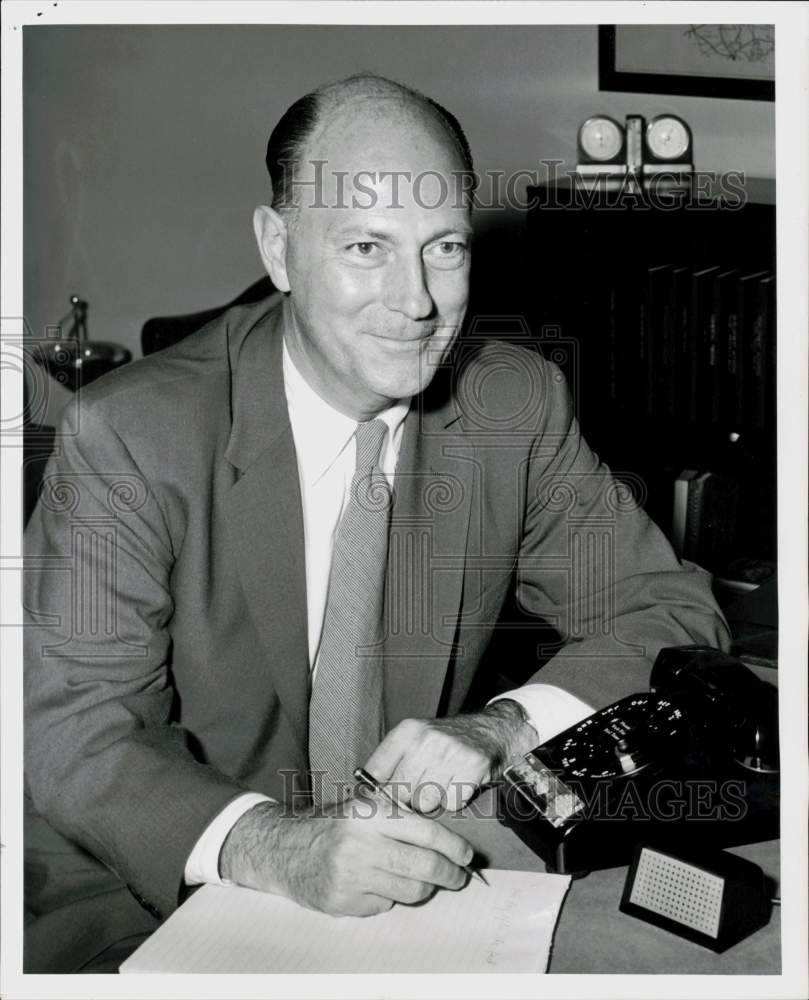 1955 Press Photo H.H. Mudd, Southwestern Bell Telephone division manager- Historic Images