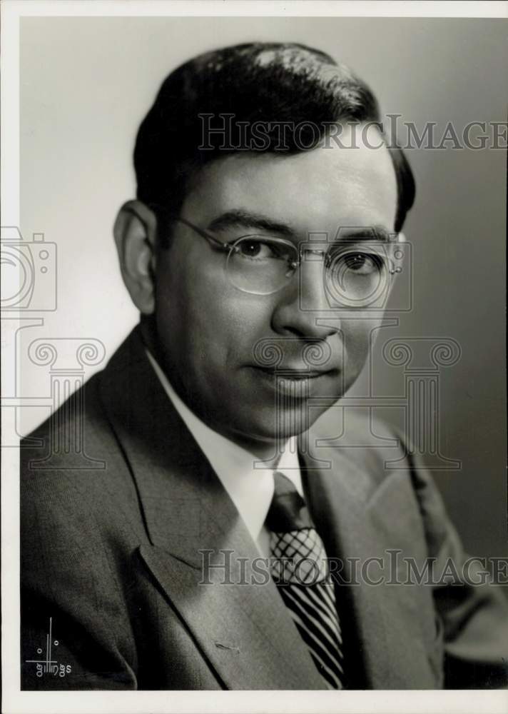 1952 Press Photo Dr. Richard J. Gonzalez, Treasurer and Director of Humble Oil.- Historic Images