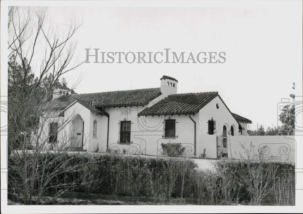 1956 Press Photo A.B. Shoemake home, man involved in insurance fraud.- Historic Images