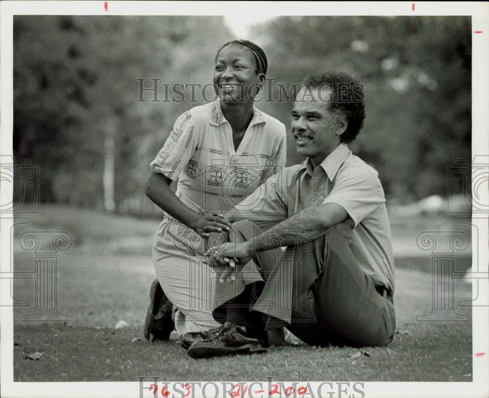 1977 Press Photo Larry Marshall, Houston School District Superintendent and wife- Historic Images