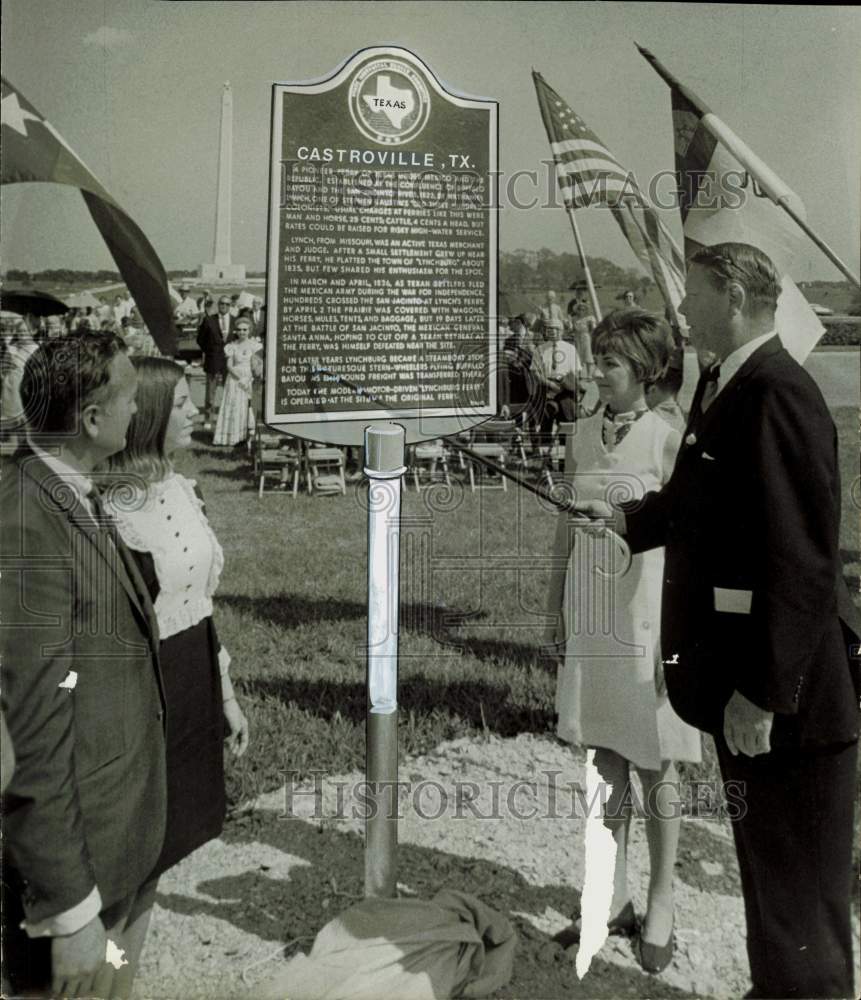 1969 Press Photo Martin Dies dedicates marker at San Jacinto Battleground.- Historic Images