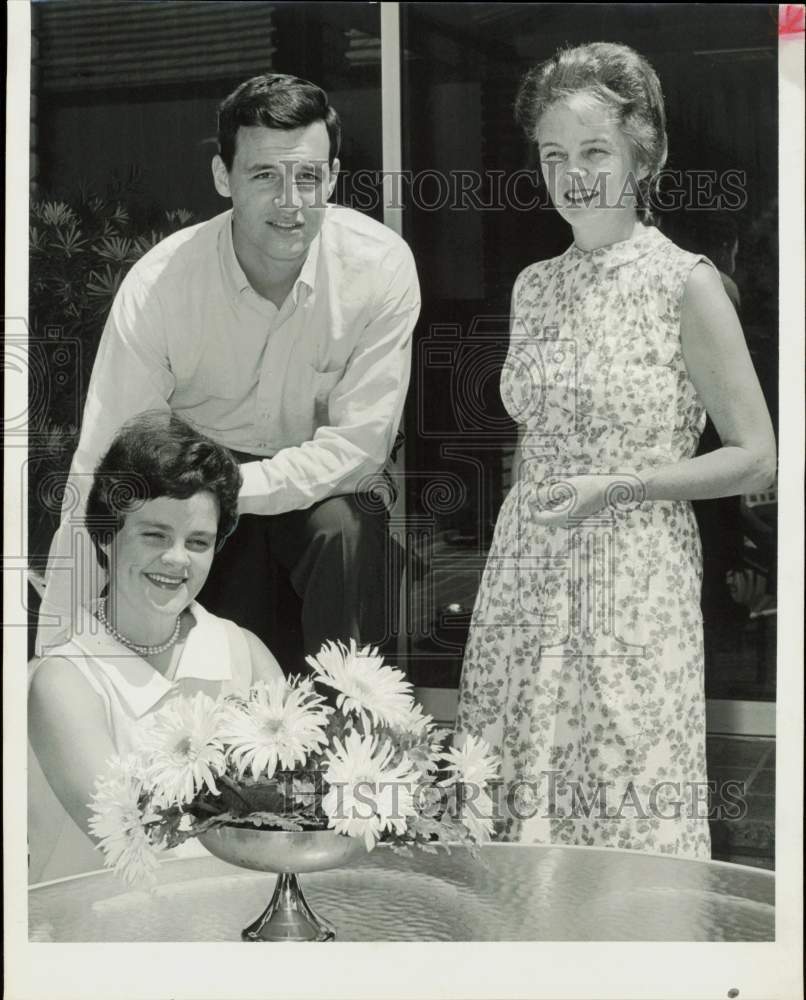 1961 Press Photo Mr. &amp; Mrs. G.L. Snyder visit her parents, the Reeds in Houston- Historic Images