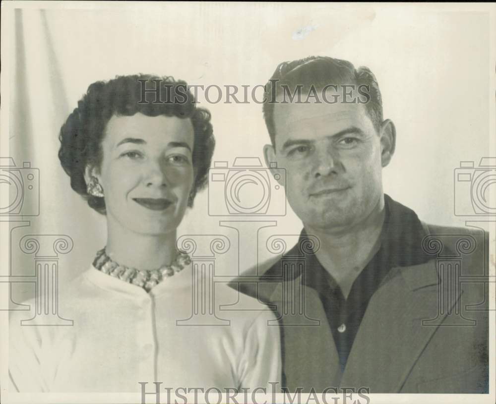 1954 Press Photo Mr. and Mrs. Bill Baker charged with murder of William Trawick.- Historic Images