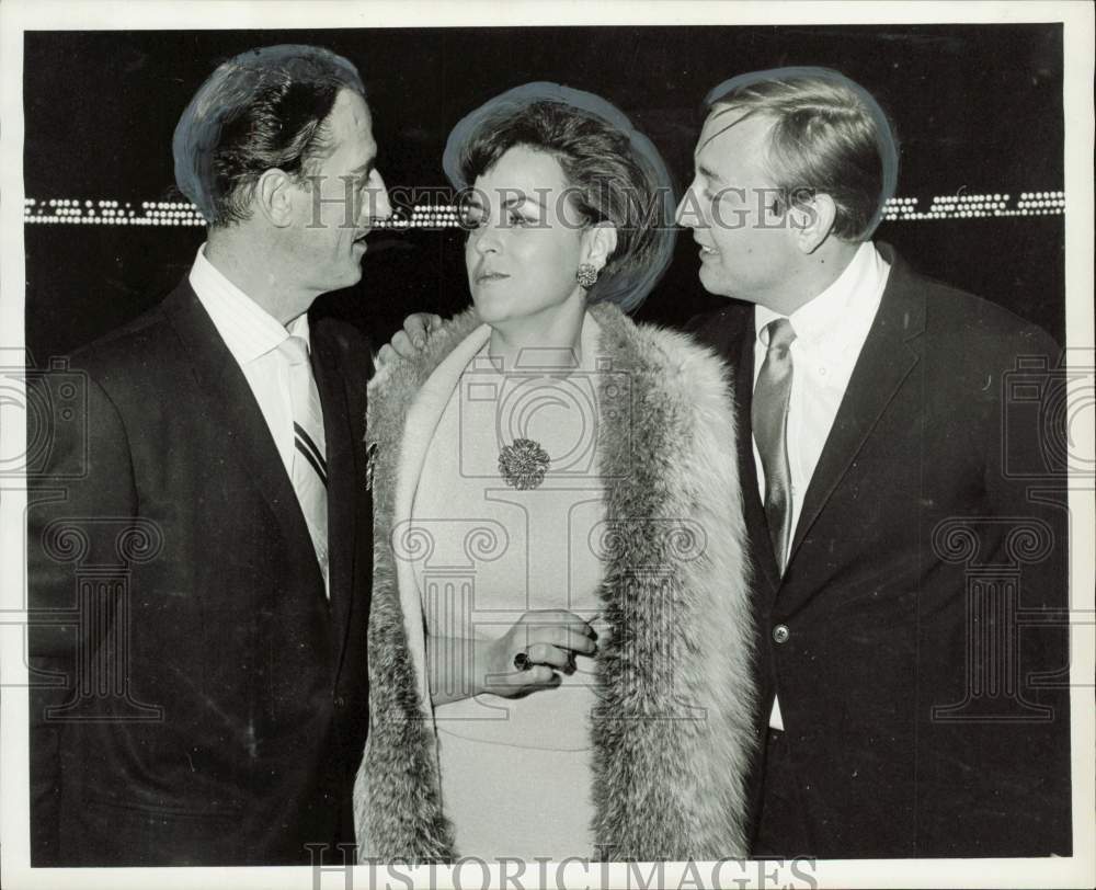 1966 Press Photo Frank Keogh, Sue Edwards, Alex Miller attend polo matches.- Historic Images