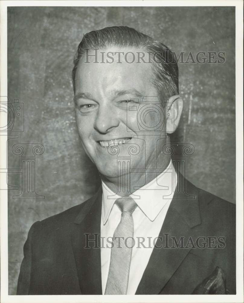 1964 Press Photo Glenn Kramer, Joske&#39;s president and managing director.- Historic Images