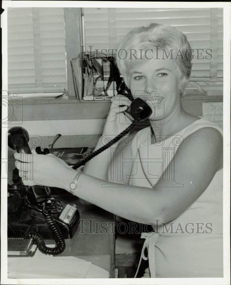 1965 Press Photo Marge Johnson, KPRC-TV producer working at her desk.- Historic Images