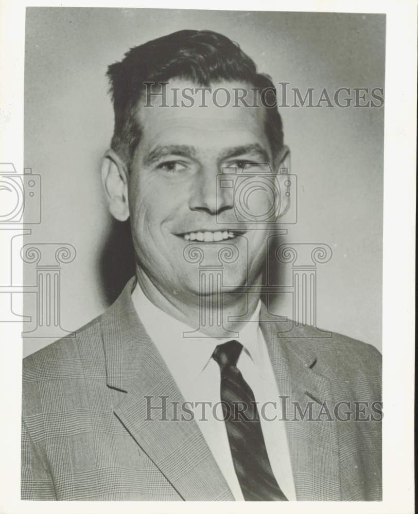 1961 Press Photo Peter Sundt of Mandrel Industries of Houston - hpb00342- Historic Images