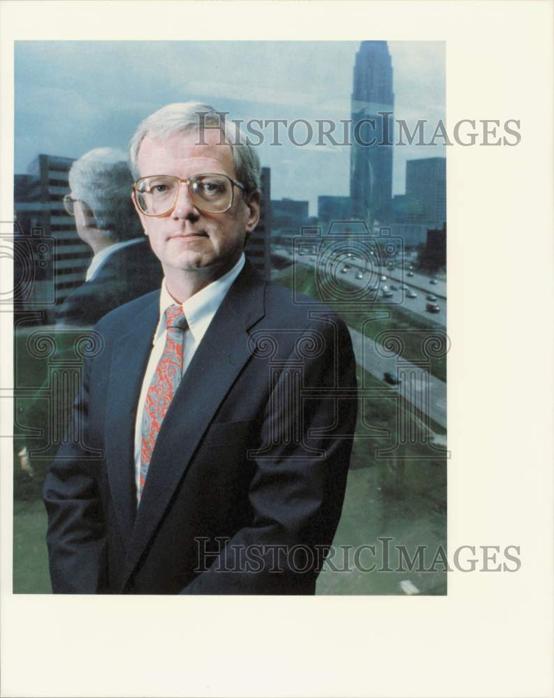 1992 Press Photo James Forrestal of Houston RTC - hpb00931- Historic Images