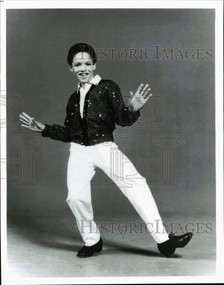 Press Photo Savion Glover in &quot;The Tap Dance Kid&quot; Musical - hpp00404- Historic Images