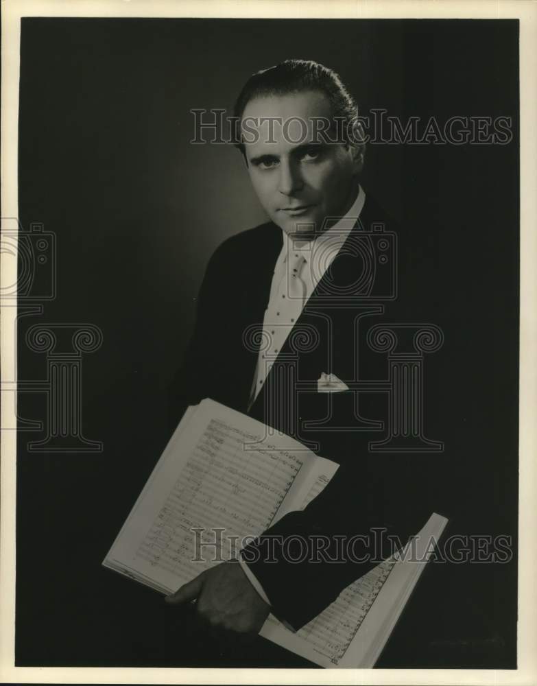 1958 Press Photo Walter Susskind, British conductor, teacher and pianist.