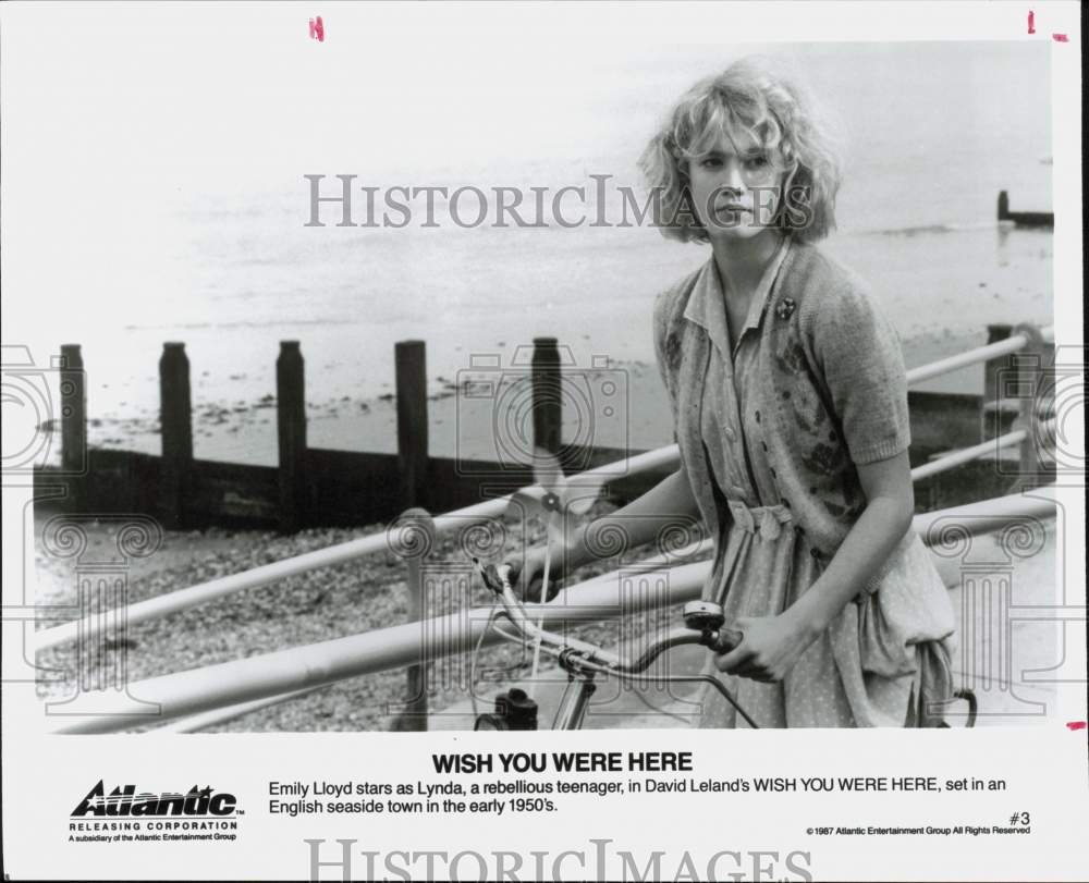 1987 Press Photo Emily Lloyd in a scene from &quot;Wish You Were Here.&quot; - hpp04129- Historic Images