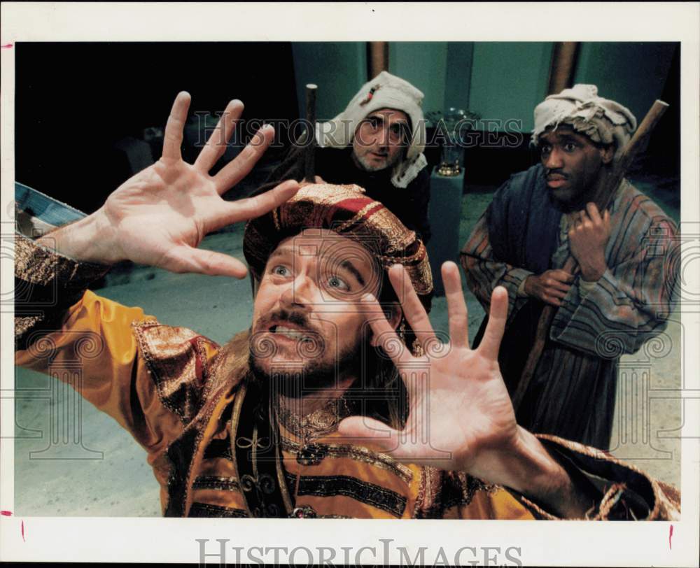 1995 Press Photo Kent Johnson, Ted Pfister &amp; Dave Pantry in &quot;Oedipus the King.&quot;- Historic Images