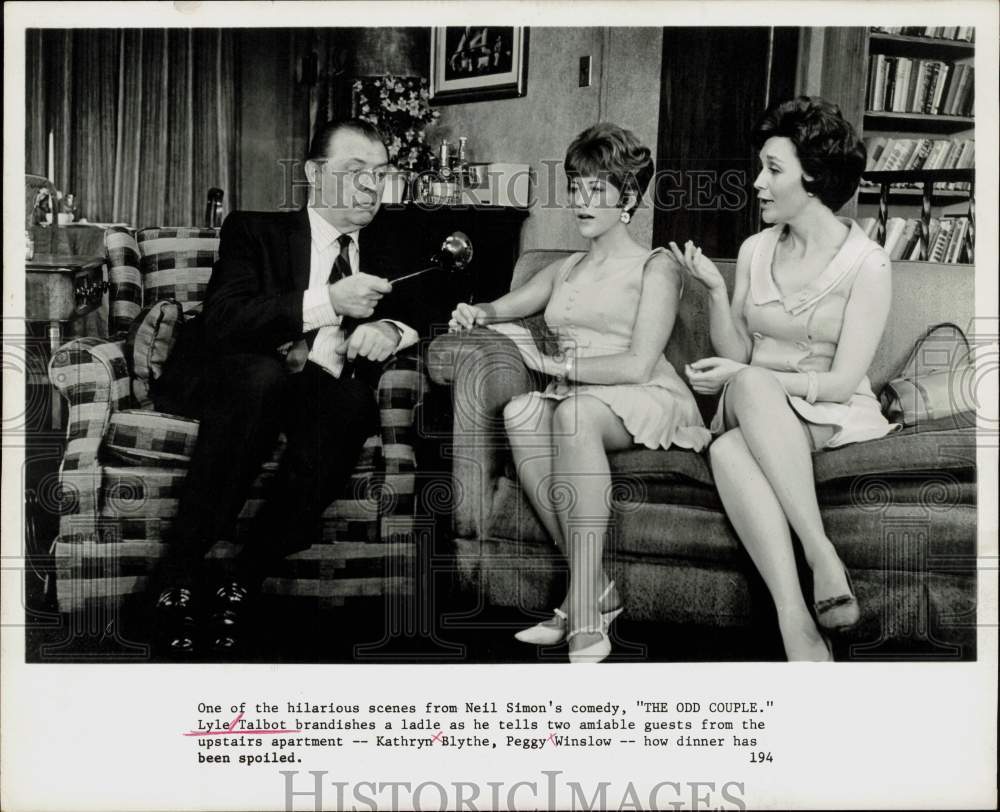 1967 Press Photo Lyle Talbot, Kathryn Blythe, Peggy Winslow in &quot;The Odd Couple&quot;- Historic Images