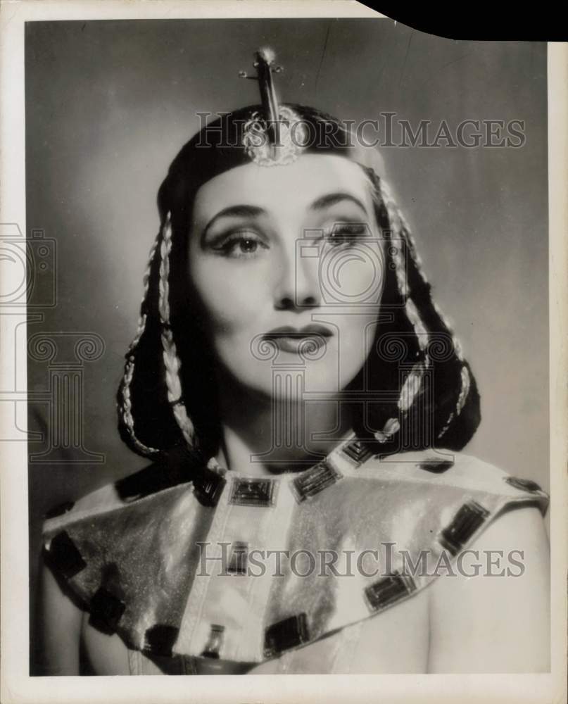 Press Photo Blanche Thebom, mezzo-soprano, as Amneris in "Aida." - hpp05130