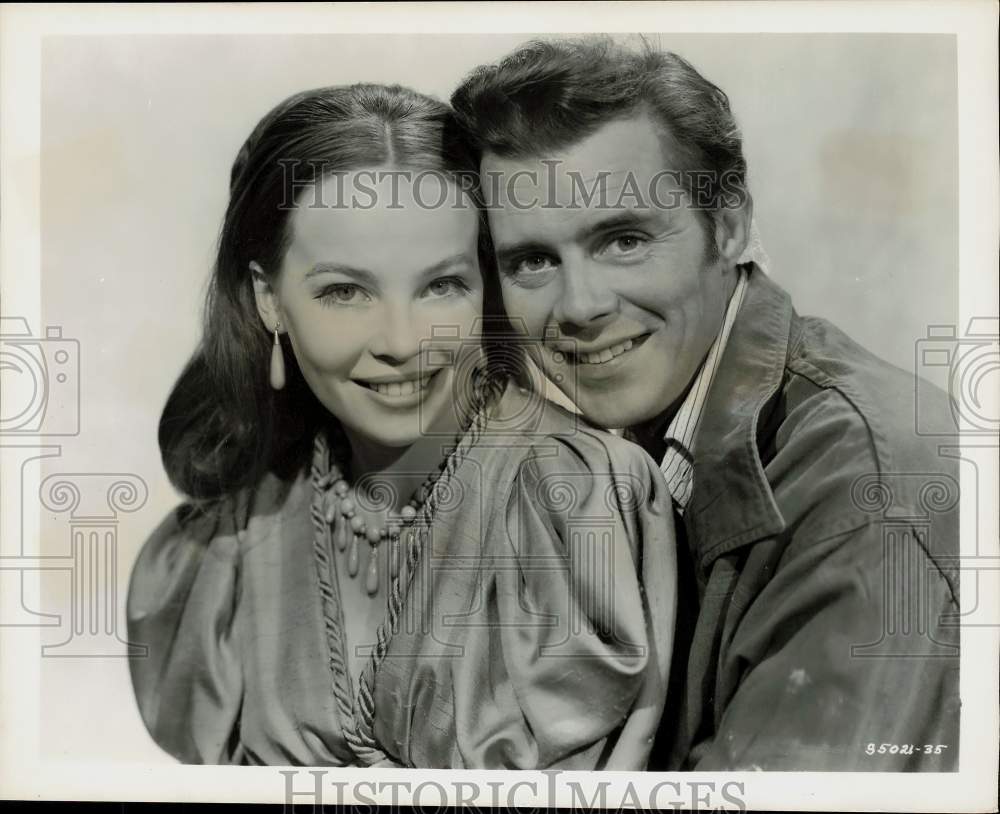 1958 Press Photo Actress Leslie Caron & Dick Bogarde in "The Doctor's Dilemma"