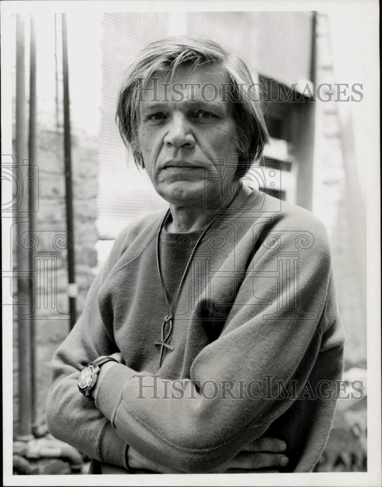 1975 Press Photo Neville Brand stars in CBS-TV&#39;s &quot;Kojak.&quot; - hpp12333- Historic Images