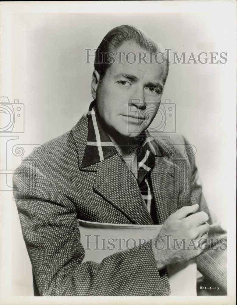 1957 Press Photo Actor Lyle Bettger of &quot;Court of Last Resort&quot; TV Show- Historic Images